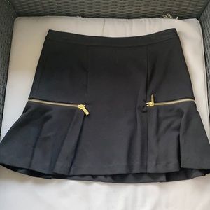 MK skirt